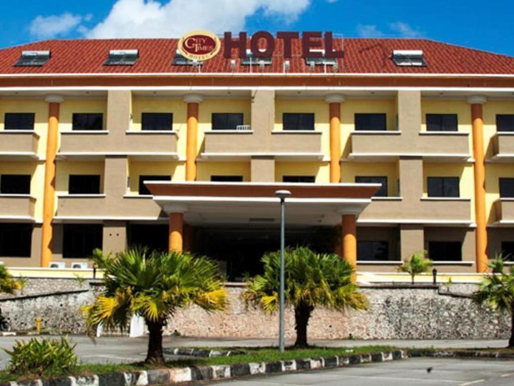 City Times Hotel Kuantan Buitenkant foto