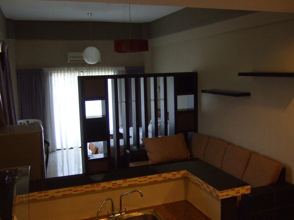 City Times Hotel Kuantan Buitenkant foto