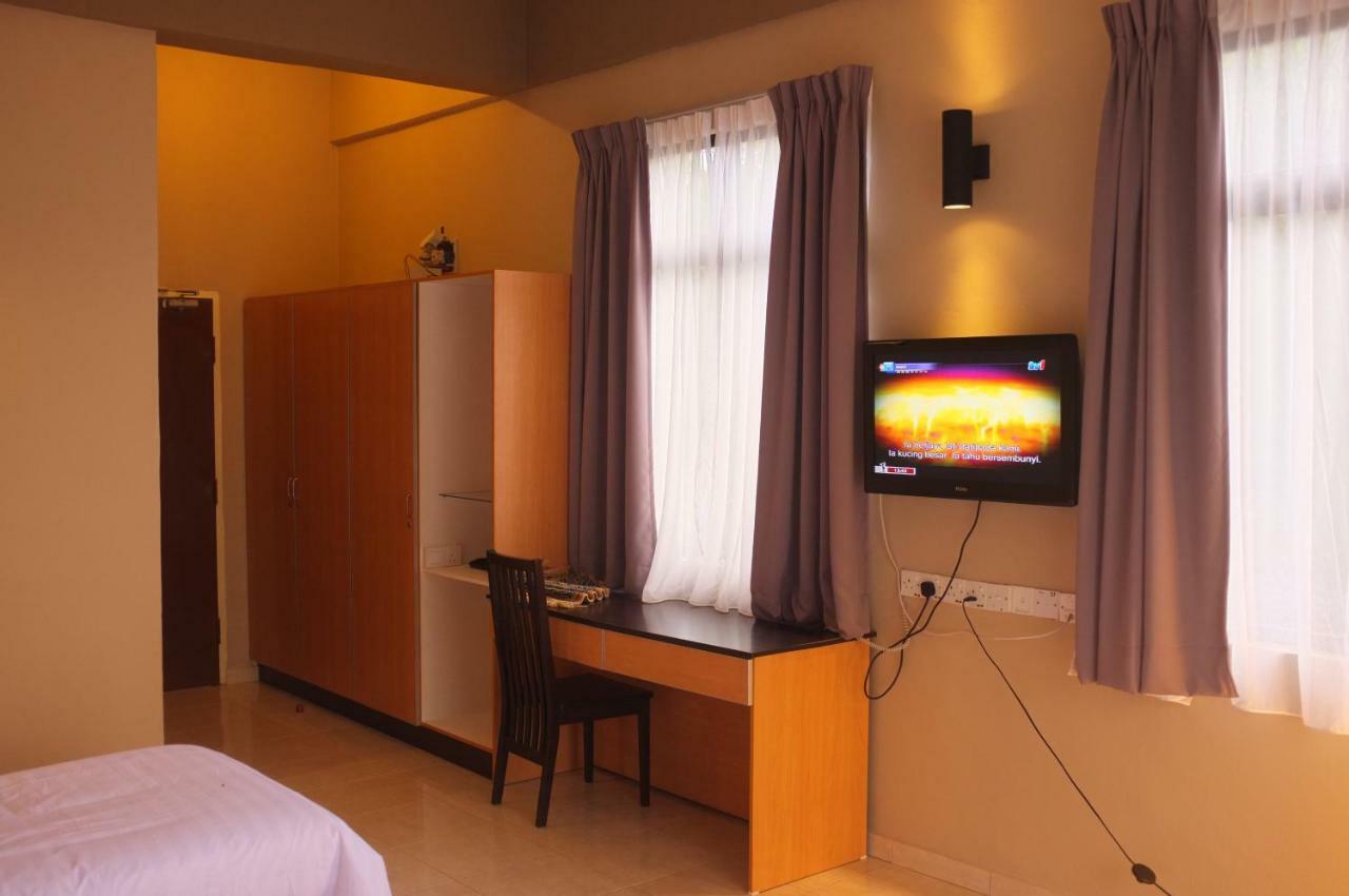 City Times Hotel Kuantan Buitenkant foto
